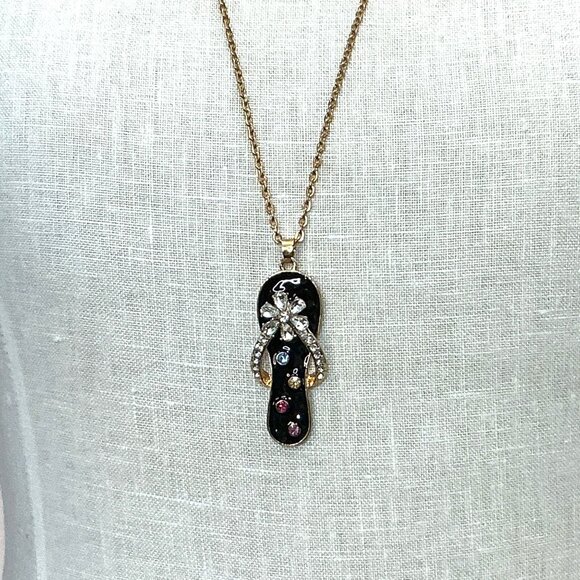 Gold-Tone Pendant Necklace With Rhinestone Black Flip Flop Charm and Adjustable - Picture 1 of 6